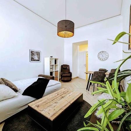 Luxury Cityapartment 2 Vienna Exterior photo